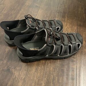 Skechers Slip Ons, dark grey